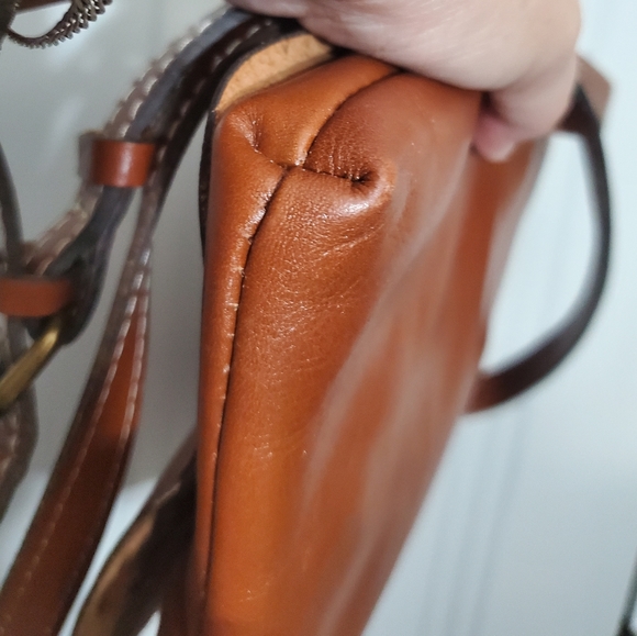 Patricia Nash Granada Leather Embossed Crossbody Western Tan Like new - Picture 15 of 16